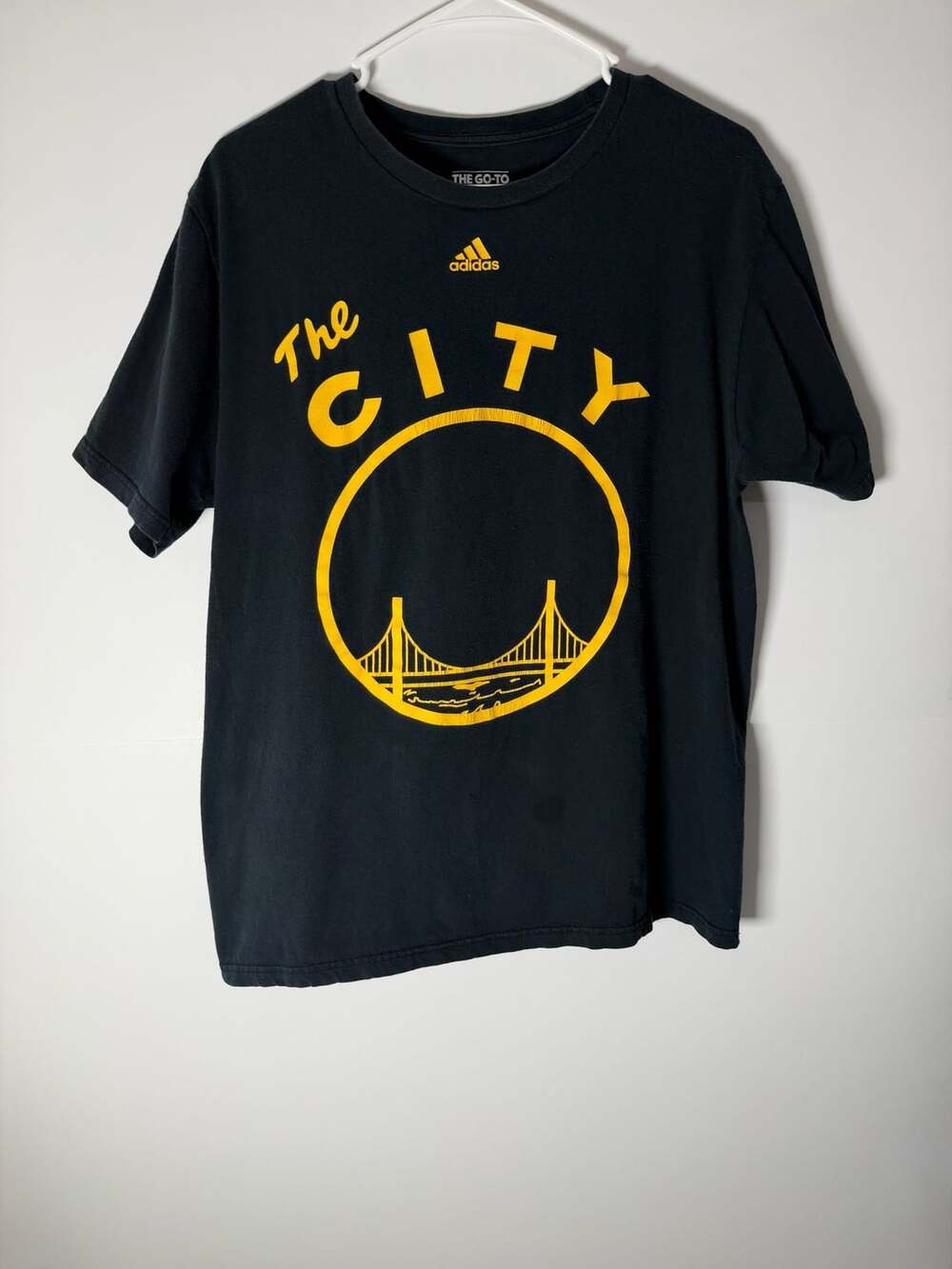 Adidas The City Golden State Warriors T-Shirt Size L Black & Yellow